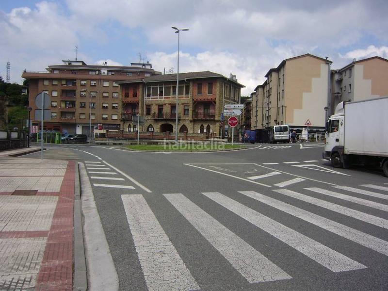 Foto c42f2705-9492-471a-8f2d-788ac524dea6. Location local commercial dans Zaldibar