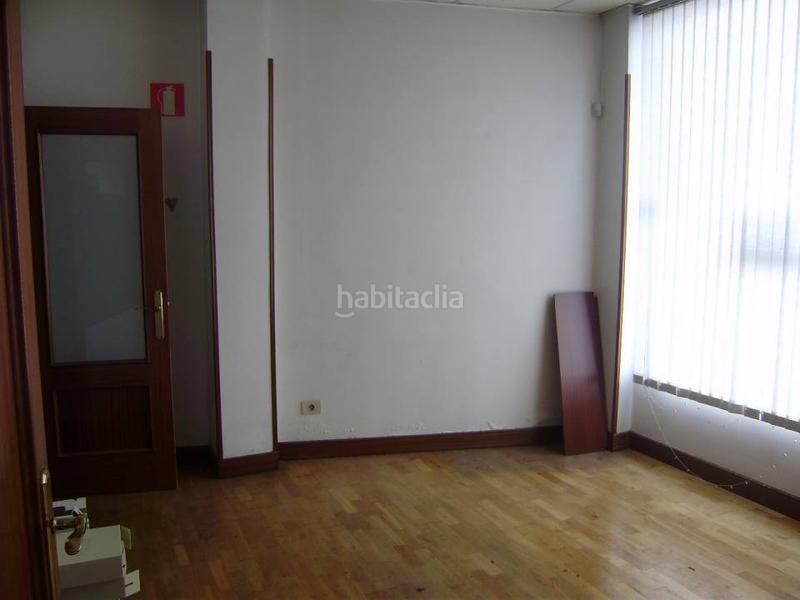 Foto e01f99fc-e8aa-499f-9ba2-5949e257abaf. Location local commercial dans Zaldibar