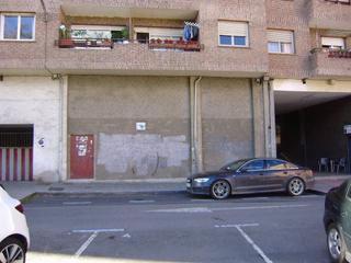 Local commercial à Durango. Local, en estado de obra, a la venta en plateruen plaza