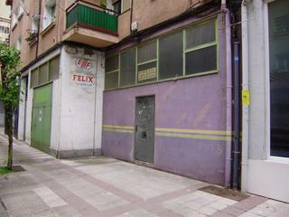 Business premise in Durango. Local en venta en calle urkiola, durango