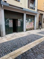 Local Comercial a Durango. Local de 150 m2, en estado de obra, en kalebarria, posibilidad d