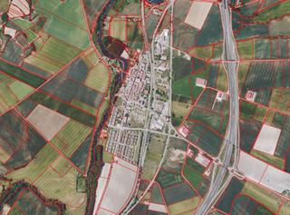 Industrial plot in Puebla de Alfindén (La). Terreno industrial de 33.094 m2, en venta en la puebla de arganz
