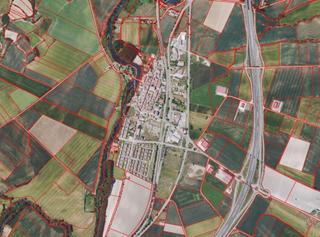 Terreny residencial a Puebla de Alfindén (La). Terreno industrial de 33.094 m2, en venta en la puebla de arganz