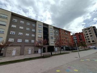 Aparcament cotxe a Durango. Parcela de garaje en venta en grupo errotaritxuena 11-12-13