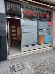 Local Comercial a Abadiño. Local de 23 m2, en venta, en traña