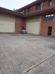 Lloguer Nau industrial a Iurreta. Pabellón de 700 m2, en alquiler, en polígono padureta, iurreta