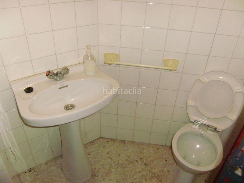 Foto 785ec8fa-39f0-4d66-b2cd-3247cc0905a1. Lloguer local comercial a Durango