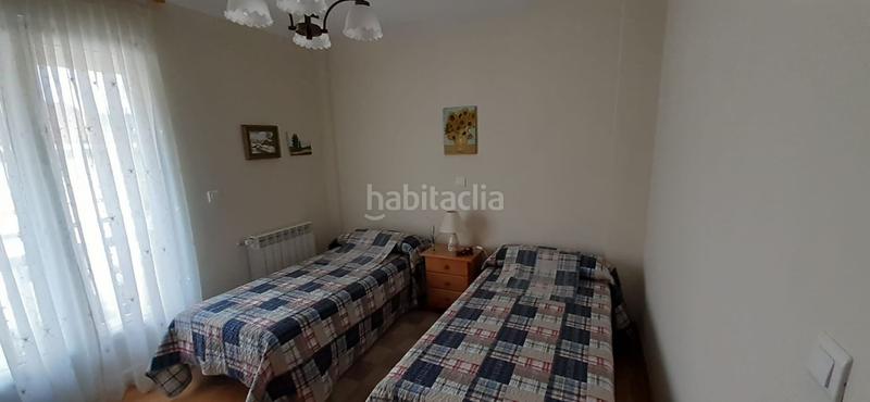 Foto 0a53f6d3-7240-4a94-b297-a5a95e773591. Casa adossada amb aparcament a Bárcena de Cicero