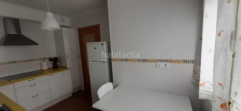 Foto 0e43f75b-2281-432a-913d-1c16aaabe3f6. Casa adossada amb aparcament a Bárcena de Cicero