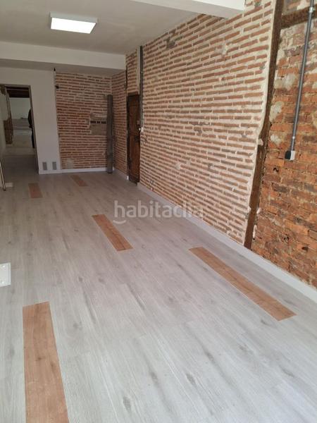 Foto 8f8be6e9-8fe6-43df-8b00-0c28298208ac. Lloguer local comercial a Durango