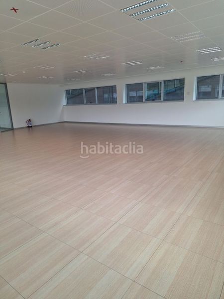 Foto 475bbf10-33b8-40ae-ba84-98edf4807ad8. Miete büro in Durango