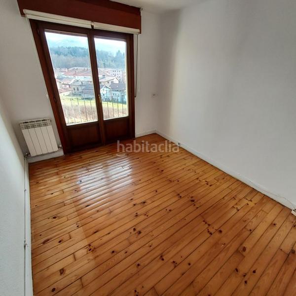 Foto c5b6bf64-0582-4030-a139-bf4c6c79050d. Flat with heating in Otxandio