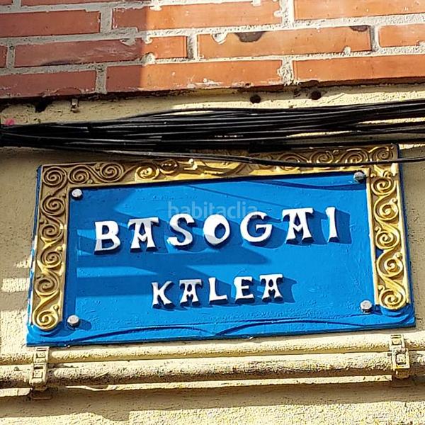 Foto cedcec7e-588e-4a13-a342-30e36e1b5146. Flat with heating in Otxandio