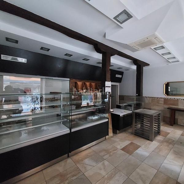 Foto a14f0374-1741-4b2c-a7cd-90339800cc35. Lloguer local comercial a Durango