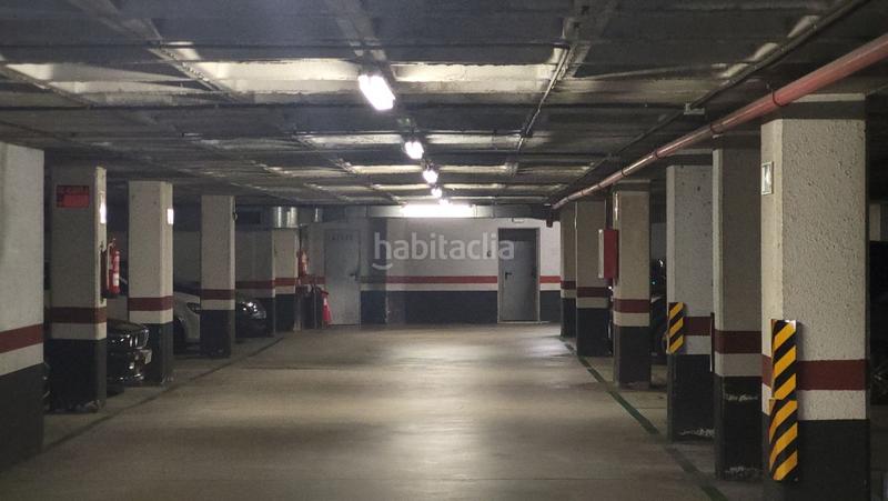 Foto 5dcc9af4-75b4-4960-881a-9351b6e2bb66. Rent car parking in Antiguo Donostia - San Sebastián