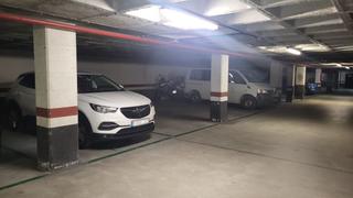 Car parking in Oihenart Kalea