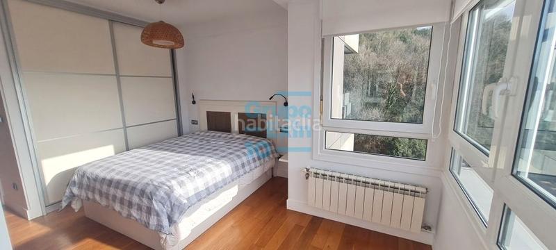 Foto 5a6f089a-db3e-4382-b4b2-514835162313. Alquiler piso temporal de septiembre a junio. preciosa vivienda con terraza en el Antiguo, en urbanización con piscina. en Donostia - San Sebastián