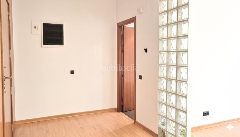 Foto 6f1e75bf-4eaf-4801-89f0-68c44a0b2a84. Location bureau avec chauffage parking dans Ibaeta Donostia - San Sebastián