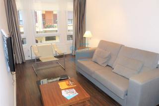 Rent Flat in Gros. Alquiler temporal. piso en el corazón de gros y muy cerca de la