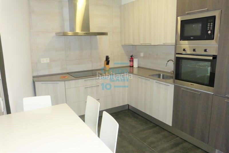 Foto 2b5c7c2b-2816-4d76-a4ad-de6e0ba5c180. Miete etagenwohnung in Gros Donostia - San Sebastián
