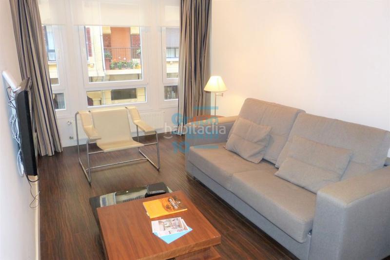 Foto 6cf3a38a-89cc-408b-b73c-9ffce94a6aa7. Rent flat in Gros Donostia - San Sebastián