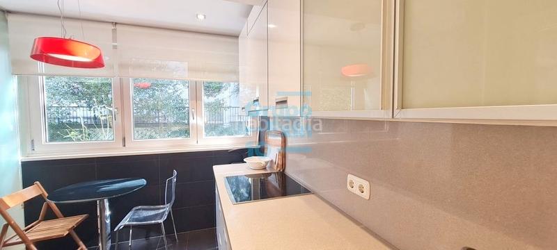 Foto 5d1b2eb1-6317-4131-8e6d-447e4f379ea4. Miete etagenwohnung mit heizung in Área Romántica Donostia - San Sebastián