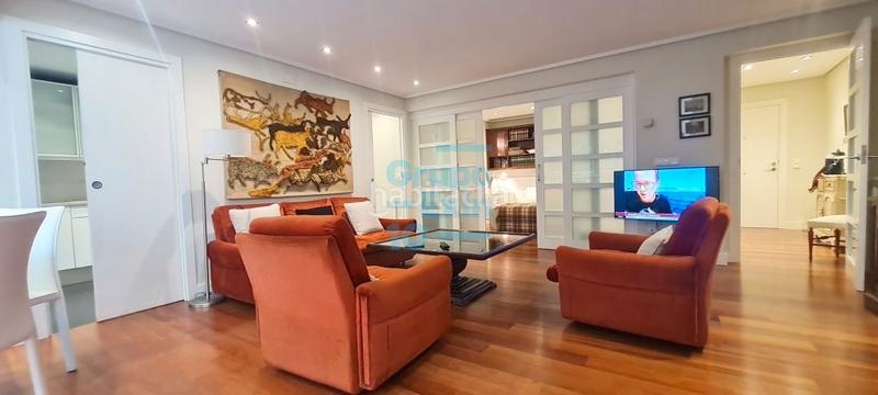 Foto c889810b-211b-42de-a884-16c9832ff734. Miete etagenwohnung mit heizung in Área Romántica Donostia - San Sebastián