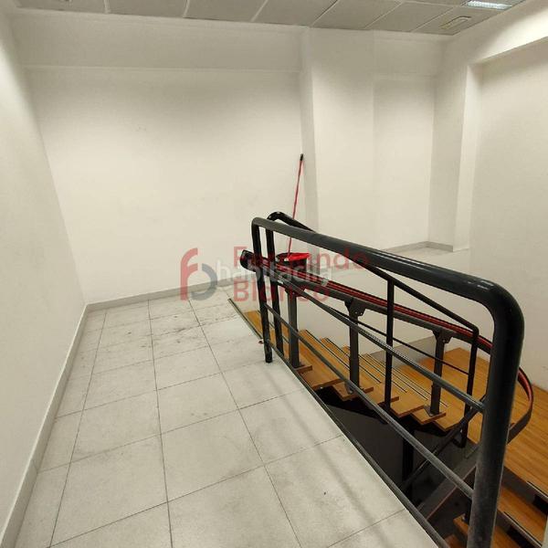 Foto 285c3748-23be-47dd-bc67-f9a2a2d6eed8. Alquiler local comercial local alquiler en irala en Bilbao