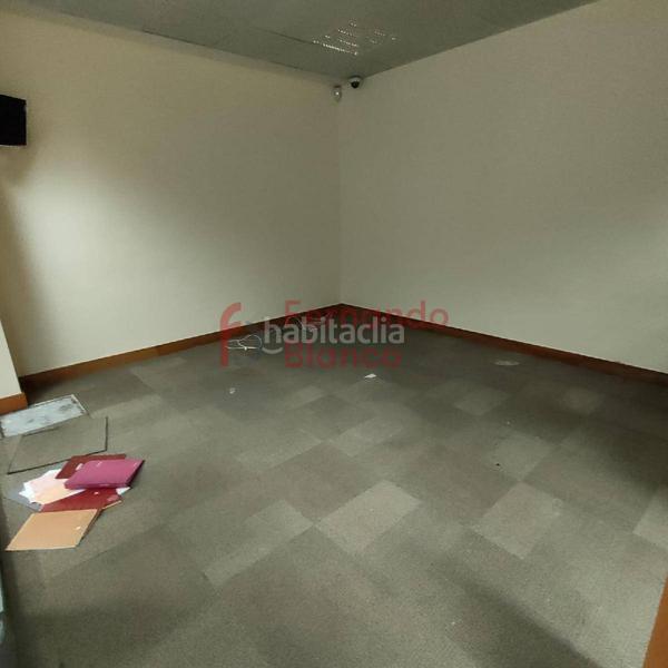 Foto 42f8ef46-214c-4cab-9a8b-62d88f1c31ea. Alquiler local comercial local alquiler en irala en Bilbao