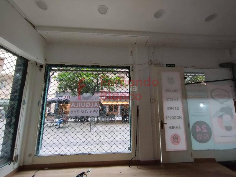 Foto dc4c7df9-ef3b-4106-9951-bf87e9794d8c. Lloguer local comercial a Zabalburu Bilbao
