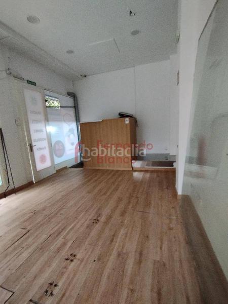 Foto fadb2cda-563b-41d1-8eb3-8b340cc9e493. Location local commercial dans Zabalburu Bilbao