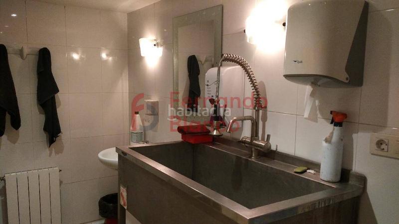 Foto 2dff6a71-ad49-4536-91ea-c986f6b4ad8f. Industrial building in Galdakao