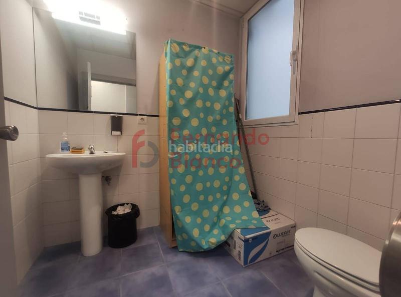 Foto 9dfc2b19-b120-4d8f-a985-1b3fa04b1e85. Location bureau dans Zabalburu Bilbao