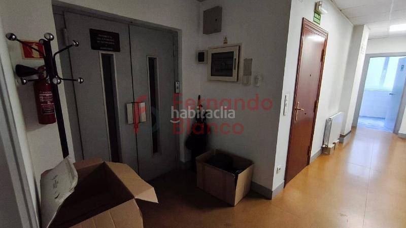 Foto d757e9f3-a569-4c68-b607-2149c3a2484a. Location bureau dans Zabalburu Bilbao