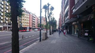 Local Comercial a San Pedro de Deusto - La Ribera