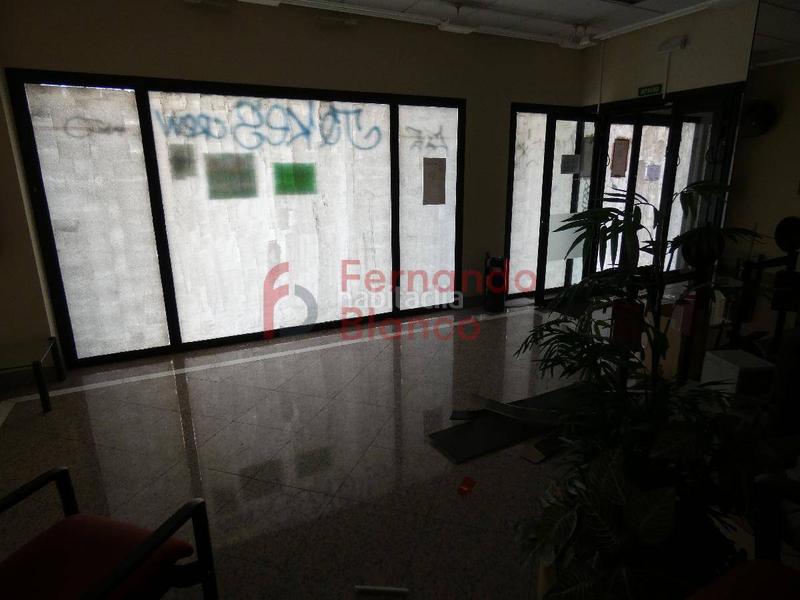 Foto 5b3b1b96-2fcd-410a-b172-379792489380. Lloguer local comercial a San Pedro de Deusto - La Ribera Bilbao