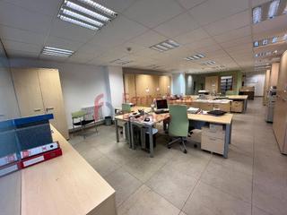 Oficina a Zabalburu. Oficina venta hurtado de amezaga bilbao