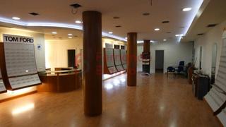 Local Comercial en Ensanche - Moyua - Diputación