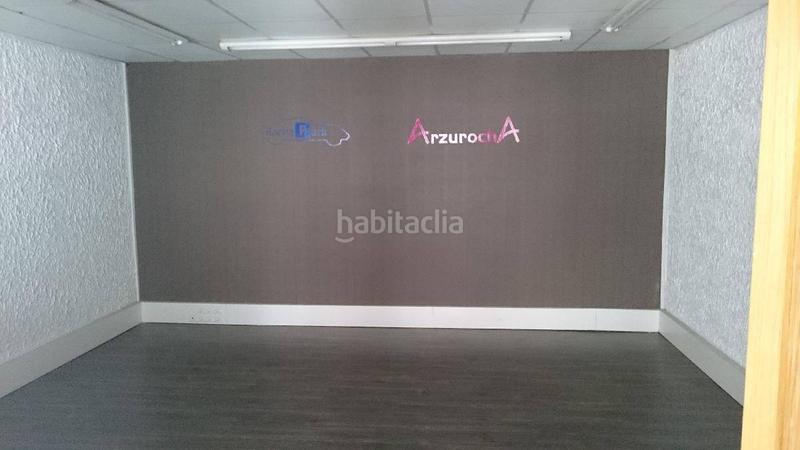 Foto 0893cbce-737c-4e04-b8c1-7656278f5c2f. Local comercial local venta sarriko en Ibarrekolanda Bilbao