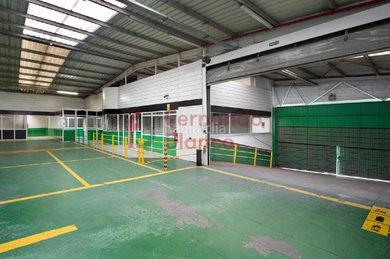 Foto b176eb84-a121-46ed-bd32-7c2adb72d749. Fabrikhalle in Erandio