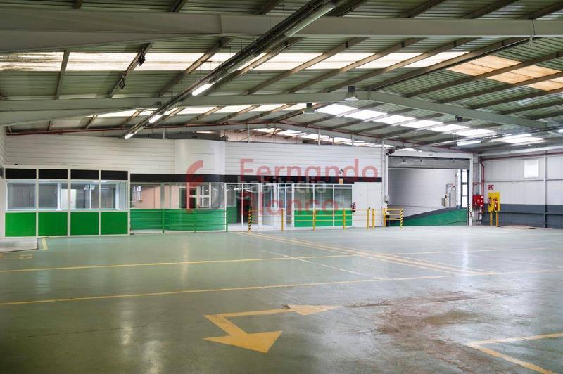 Foto c9915ccb-c83c-44eb-85ce-f813a1c6bdf0. Fabrikhalle in Erandio