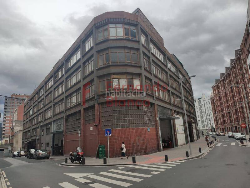 Foto 73db4fec-3546-429e-a0f2-bf0da46b8816. Local commercial dans Rekalde Centro Bilbao