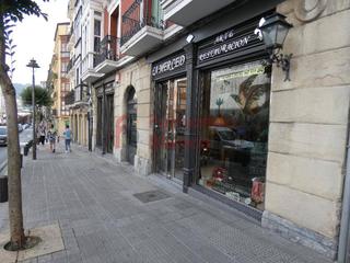 Lloguer Local Comercial a San Fransisco. Local comercial alquiler bailen bilbao