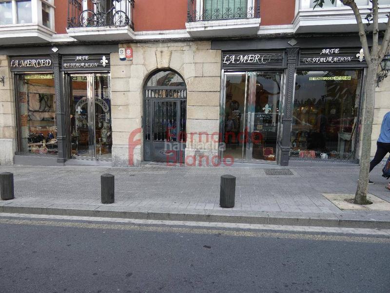 Foto a717f122-c266-4982-bc82-1b77e7a8572e. Location local commercial dans San Fransisco Bilbao