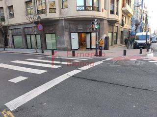 Local Comercial en Alhóndiga. Local con arrendatario venta abando bilbao