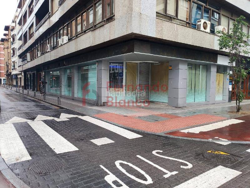 Foto b06b5f88-de0a-4b78-9559-48b752d27b1e. Local comercial local venta Las Arenas en Las Arenas Getxo