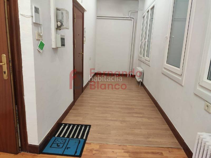 Foto 2237cddd-2407-48e4-a15a-32060f1d6c67. Oficina a Zabalburu Bilbao