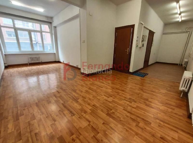 Foto c7c71a24-8e08-4597-b39f-d8da9cfa59ea. Oficina a Zabalburu Bilbao