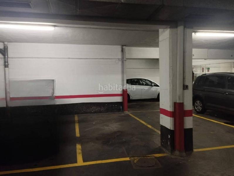 Foto f46e694a-18c4-48ad-b3b8-8cdf0f06ca17. Location parking voiture dans Zona Indautxu Bilbao