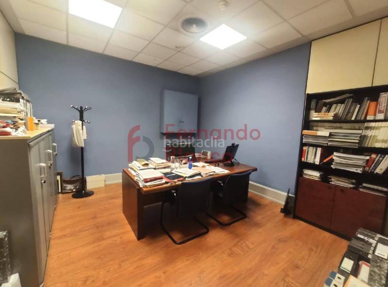 Foto 3cf215a4-dc4f-4ea2-88ef-7ae91fc3f0fa. Ufficio con riscaldamento in Basurtu Bilbao